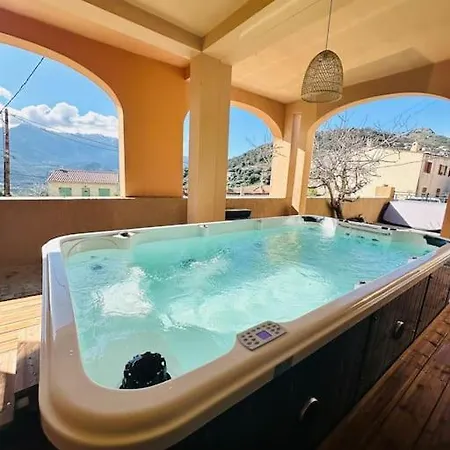 Authentique Appartement Vue Montagnes Avec Grand Patio Et Jacuzzi Chauffe Santa-Reparata-di-Balagna Exterior photo