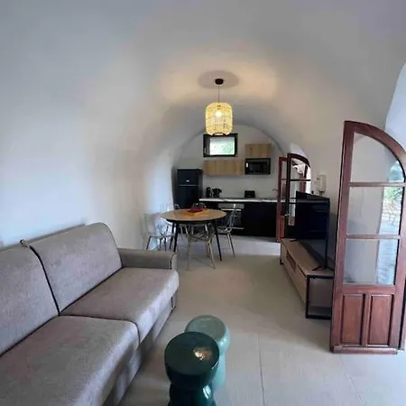 Authentique Appartement Vue Montagnes Avec Grand Patio Et Jacuzzi Chauffe Santa-Reparata-di-Balagna Exterior photo