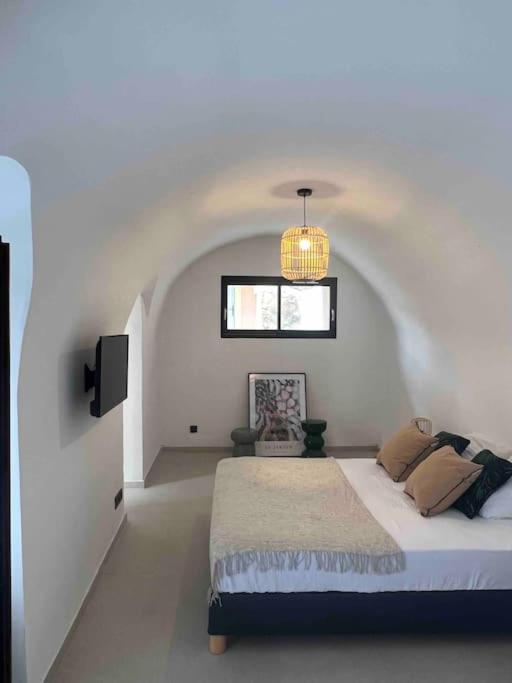 Authentique Vue Montagnes Avec Grand Patio Et Jacuzzi Chauffe